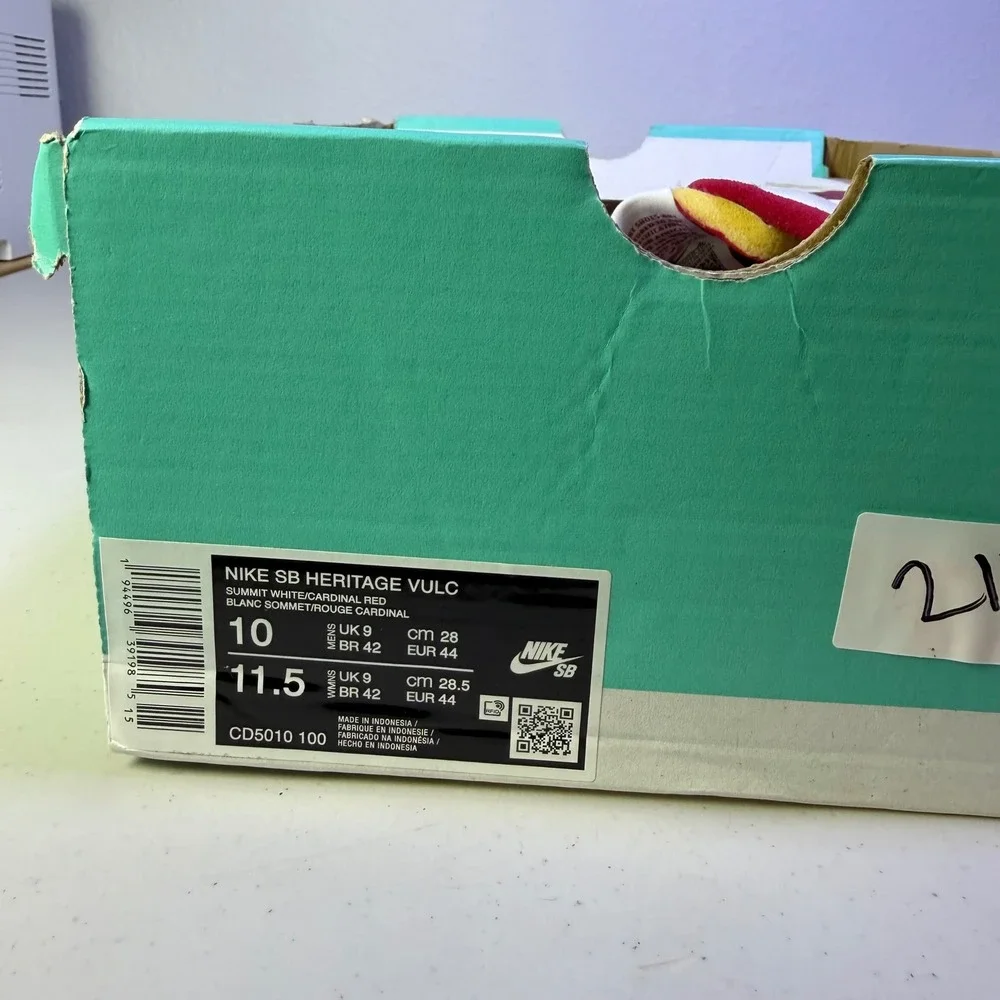 Nike SB Heritage Vulc White Red Gum Mens 10 / Womens 11.5 Sneakers CD5010-100
